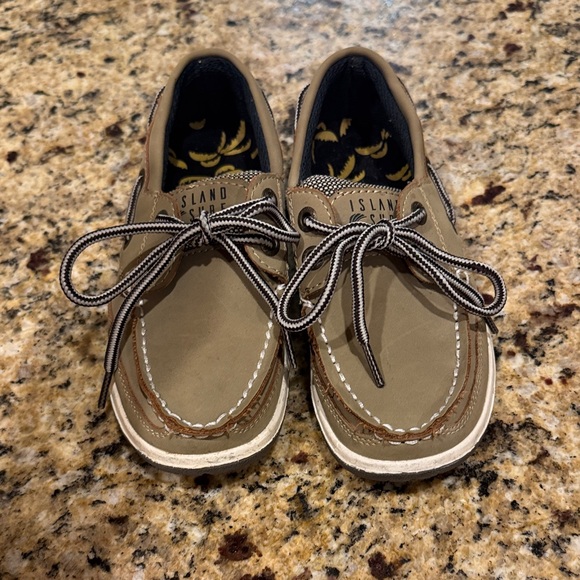 Island Surf Stylish Kids Boat Shoes - Tan and Brown - Picture 3 of 7